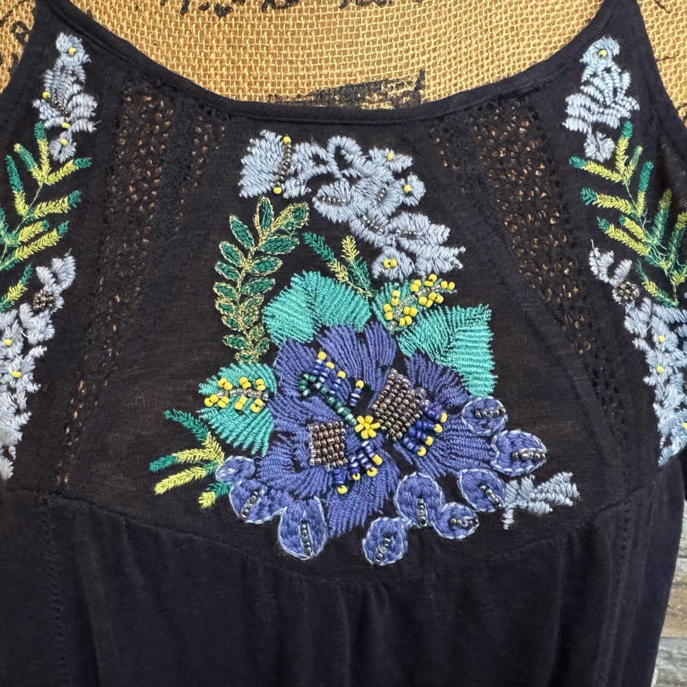 Free People Fast Times Blue Flowy Top Sz XS Scoop Back Boho Hippie Embroidered - Picture 4 of 13
